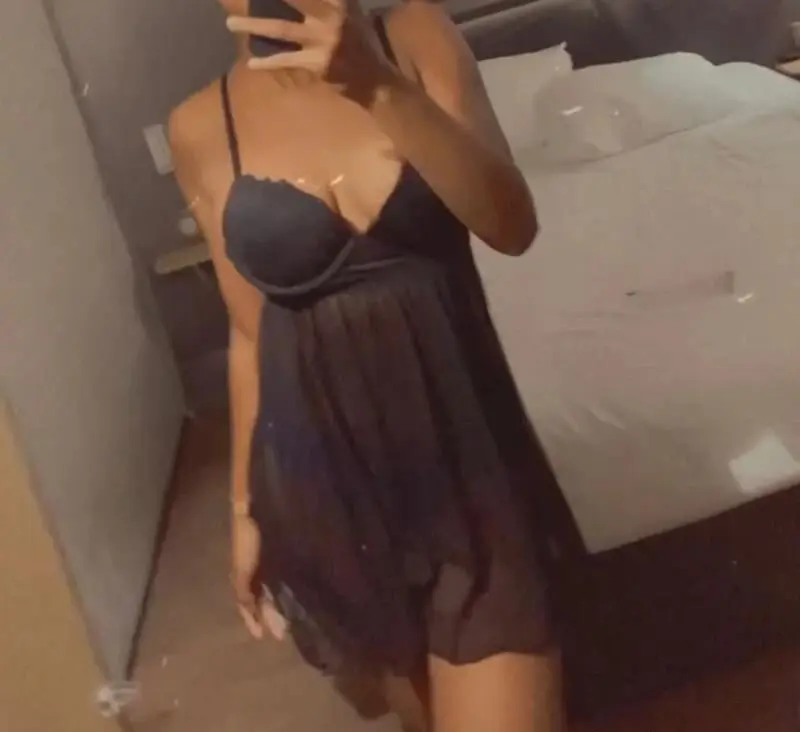 MELSHA +33751563671 Bordeaux erotic massage