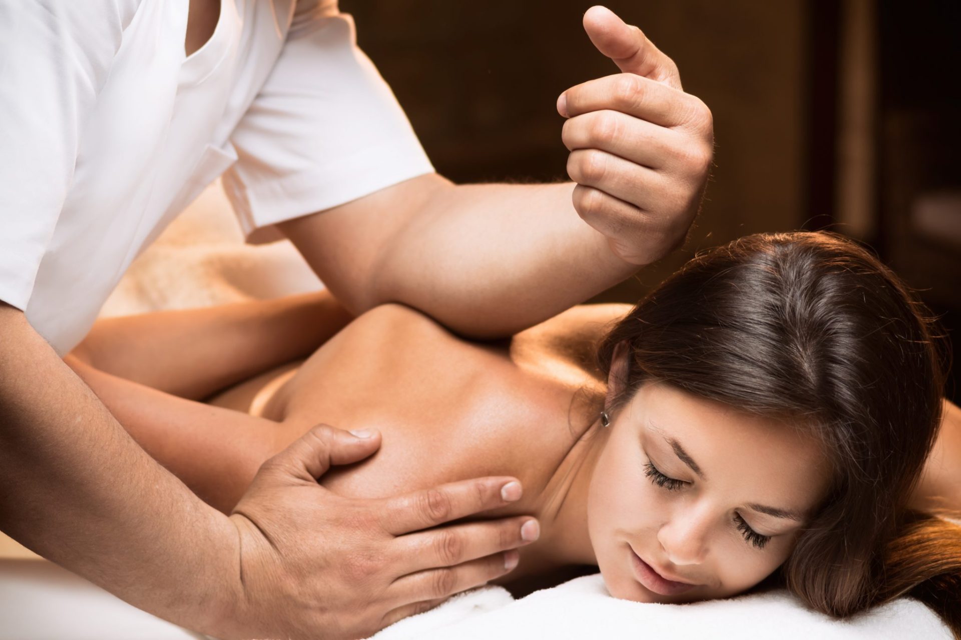 Decompression massage vs deep tissue
