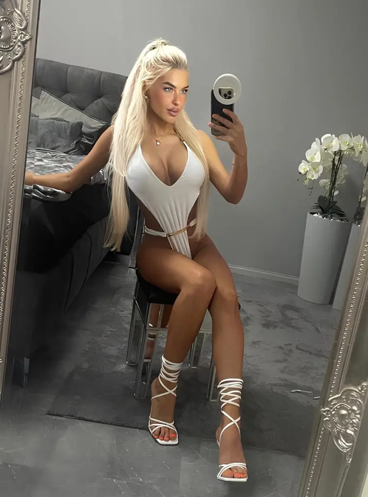 Annika +49 176-74756632 Dusseldorf erotic massage