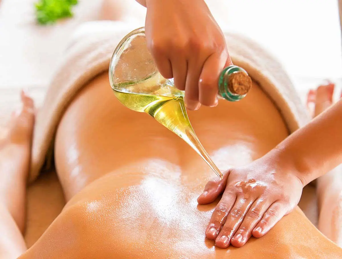 Massage oil vs cream