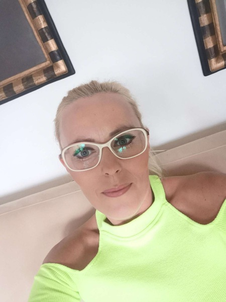 Queen Tatjana +49 152-59078845 Essen erotic massage