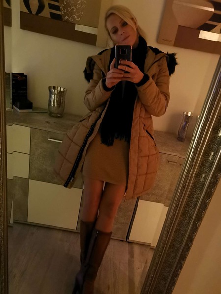 Queen Tatjana +49 152-59078845 Essen erotic massage