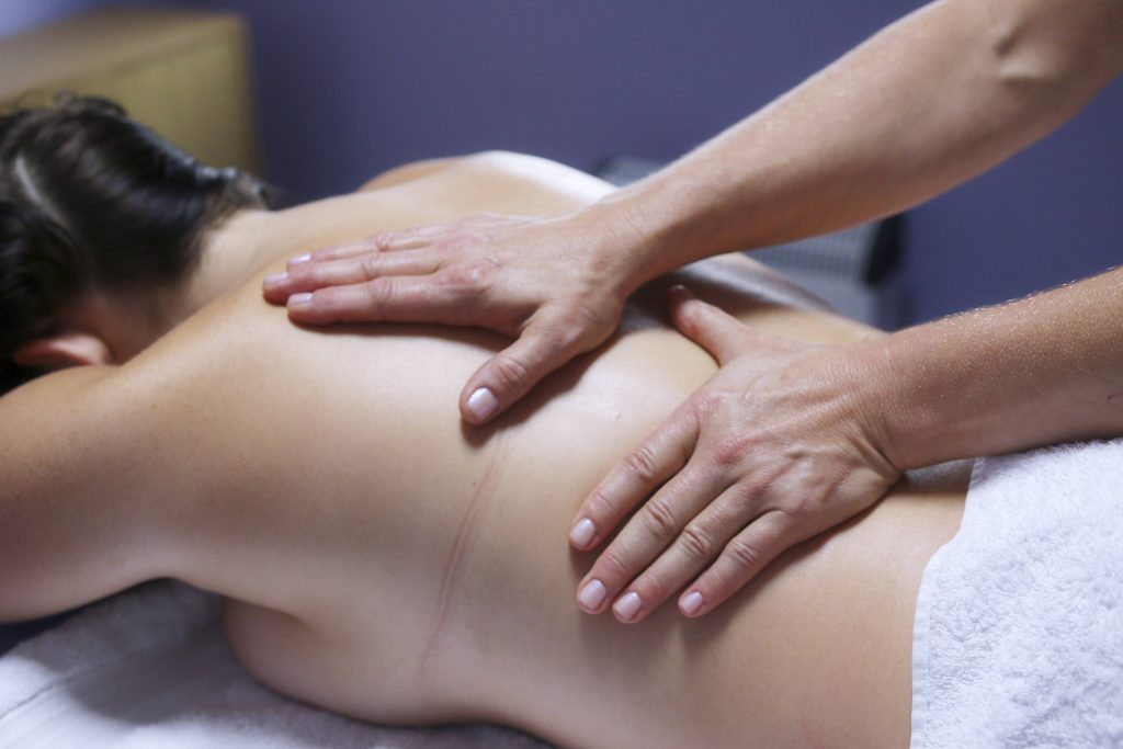 What are the benefits of Swedish massage