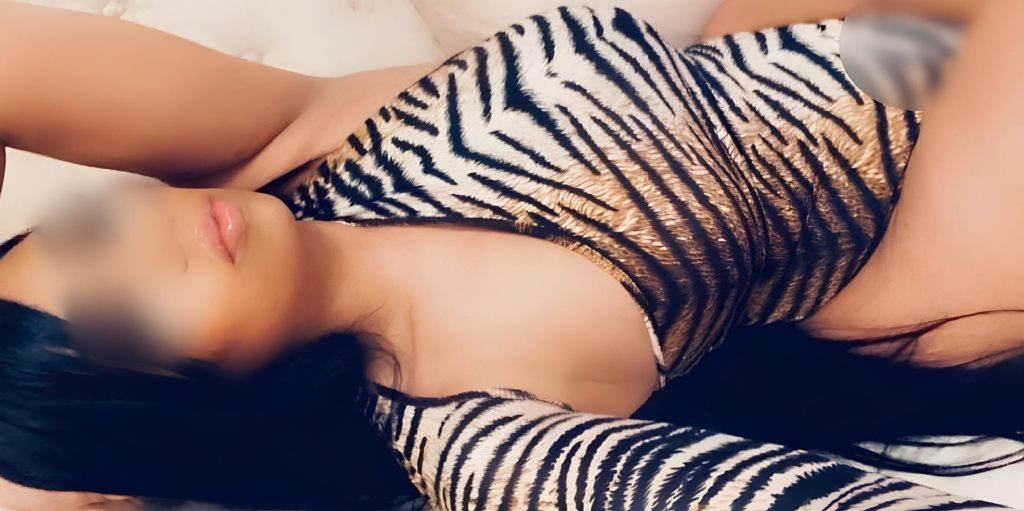 kiara sexy party +49 152-58519843 Hamburg erotic massage