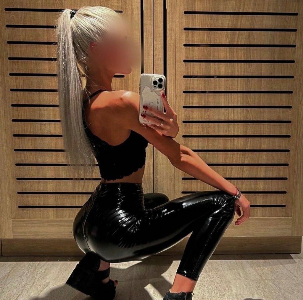 Isabella +43 681 208 83 779 Salzburg erotic massage