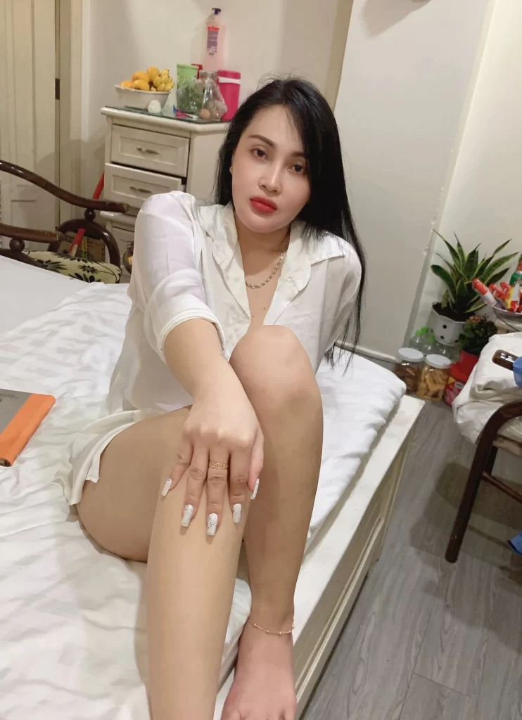 Ngoc Anh +84 89 9561745 Ho Chi Minh City erotic massage