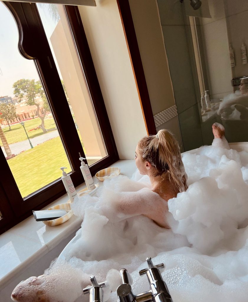 Lizaflex +1 929-832-3832 Los Angeles erotic massage