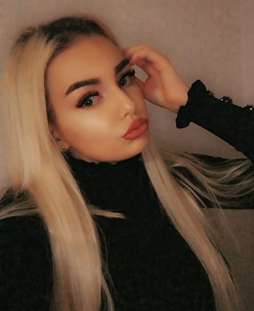 Melinda  +37378869277 Chişinău erotic massage