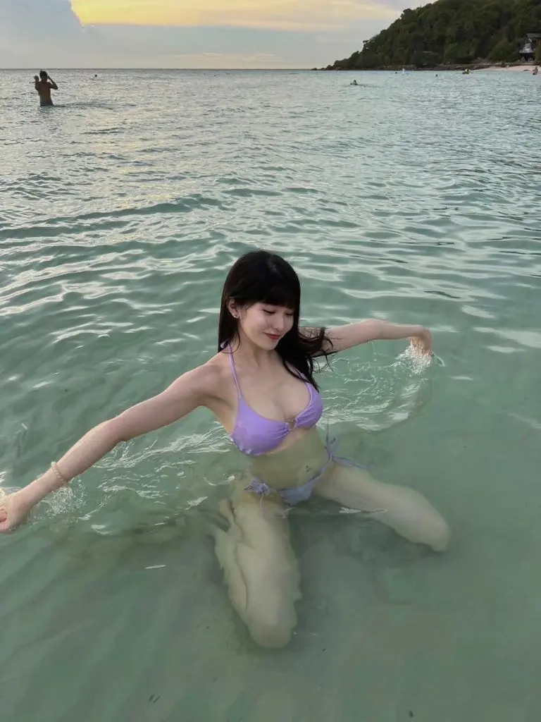 Miko +1 725-577-1825 Las Vegas erotic massage