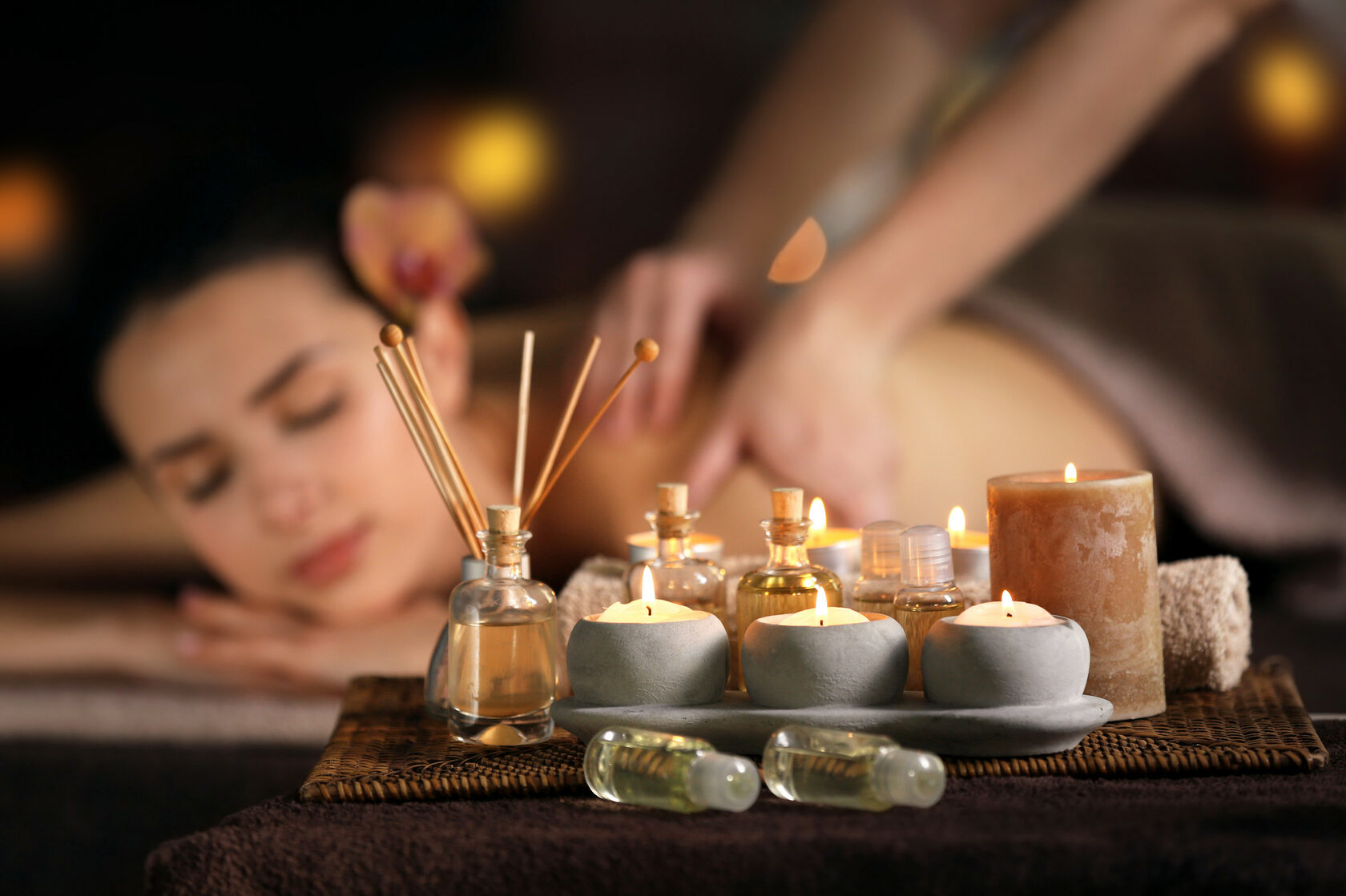 How to do aromatherapy massage?