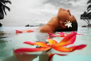 What is lomi lomi massage?