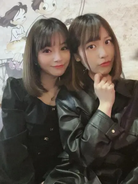 ? XiXi ? Magische Hände warten auf dich ? +4915227396231 Oberhausen erotic massage