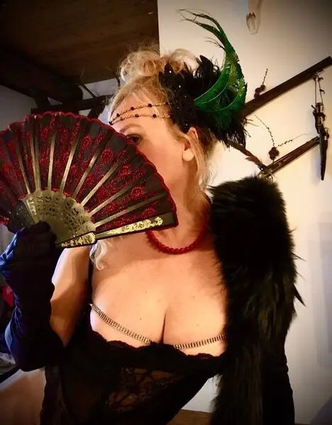 Massage und mehr +4915784327494 Loebau erotic massage