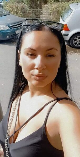 Sarah - TOP Rundungen, Traumkörper an einer Traumfrau! NEU in Spandau! +4915781158709 Berlin erotic massage