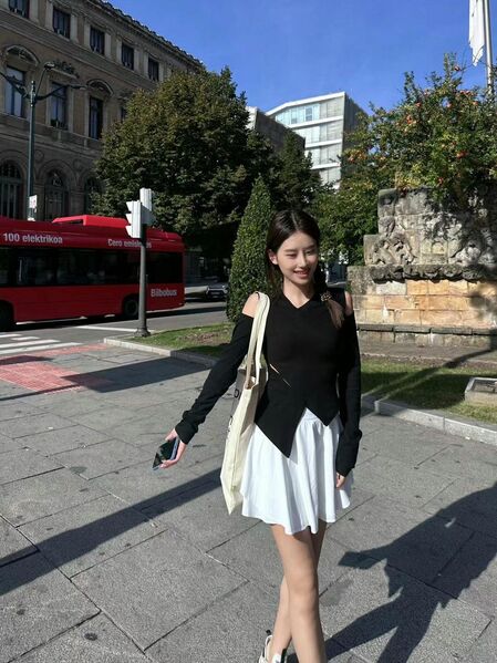 Lala (24) ? Magische Hände +4915212628945 Mannheim erotic massage