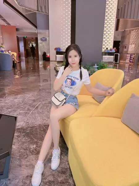 Mannheim - NEU ? süße ANGIE, 27J ? zierliche und zärtliche Asiatin massiert dich hemmungslos +4915788834827 Mannheim erotic massage