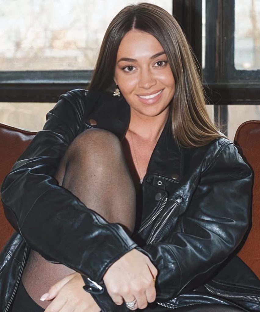 Lisa +1 (646) 705-0116 Manhattan erotic massage