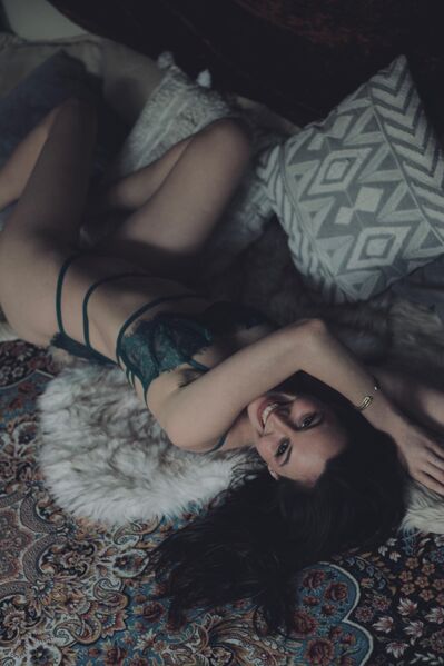 Erotic Bodywork And Mystical, Tantric Experiences with Kalani (auch deutschsprachig) ? +4917611746322 Berlin erotic massage