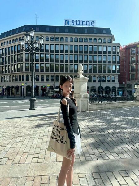 Lala (24) ? Magische Hände +4915212628945 Mannheim erotic massage