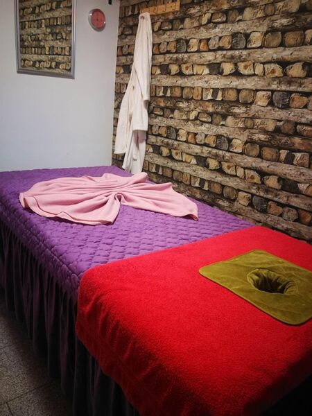 Saarmassage Rote Sonne +4915218945245 Saarbruecken erotic massage