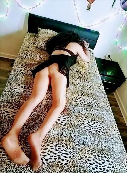 Heiße erotische Massage bei der Ihr Saft wie eine Fontäne aus einem Vulkan heraus schiessen wird +4915252061207 Moers erotic massage