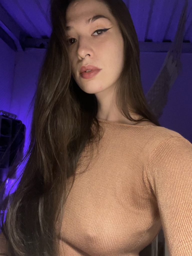 Alisa +62087840846544 Bali erotic massage