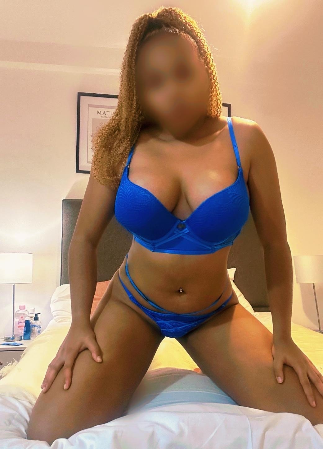 Shemale Escort Birmingham