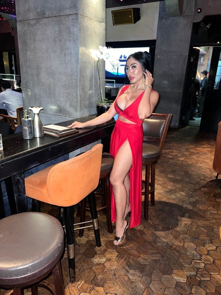 Dayana +62 859 6435 6701 Bali erotic massage