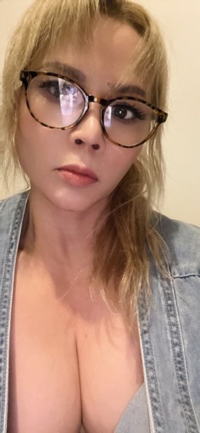 Juicy tight horny +1(515) 858-7910 Sunnyvale erotic massage