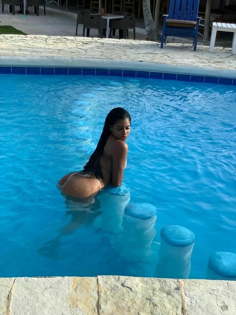 Leslie 18494406147 Puerto Plata erotic massage