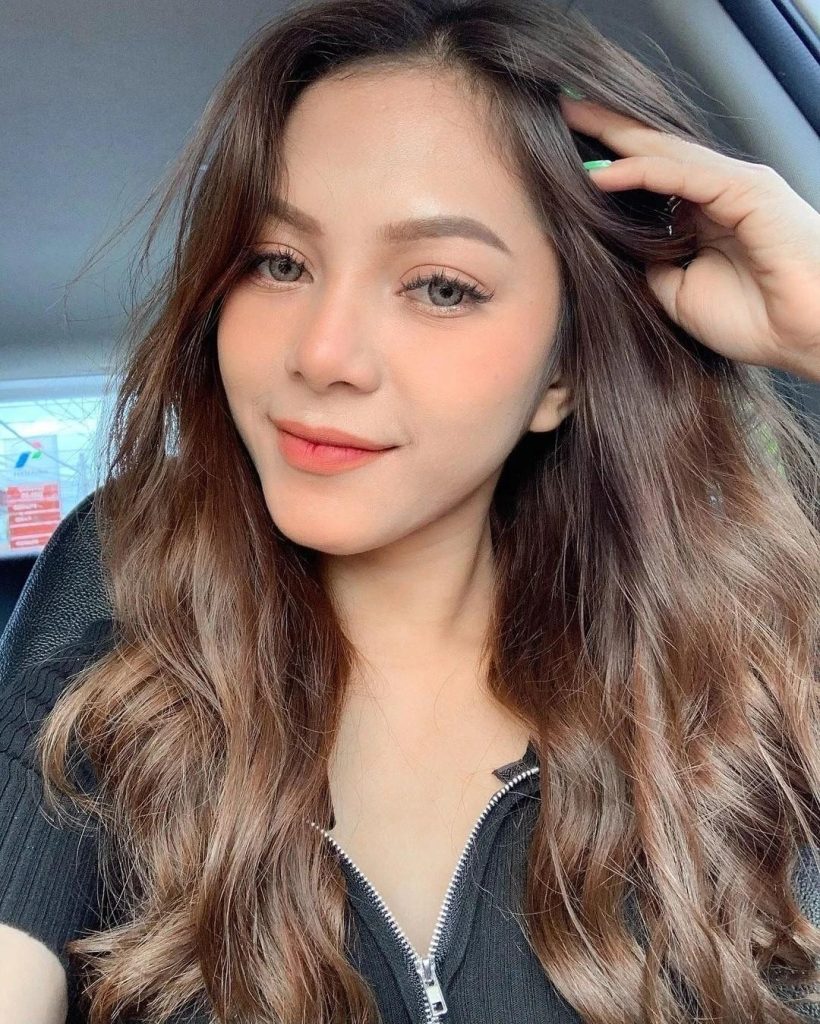 Riska +60182976793 Kuala Lumpur erotic massage