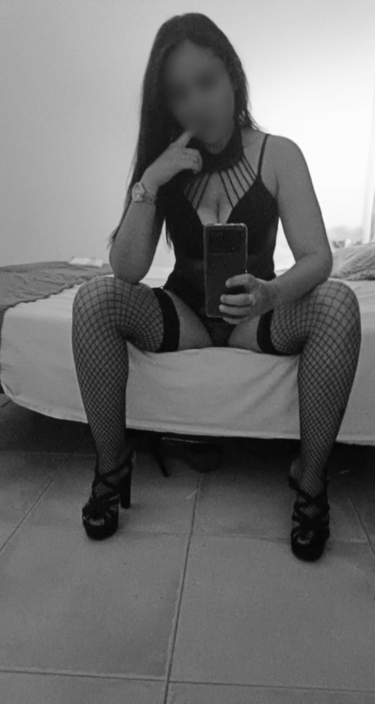 Sofía +34 611 266 093 Tenerife erotic massage