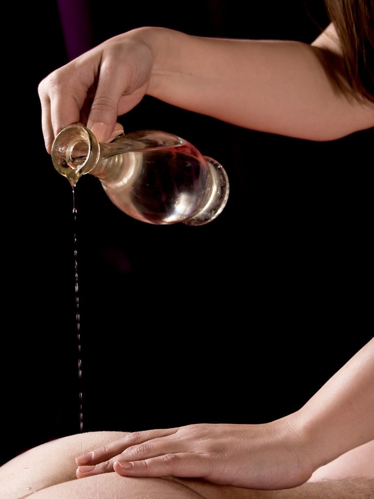 Dina Tantra +49 177 83 52 298 Munich erotic massage