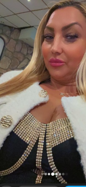 MAJA - SPEZIELLE HEISSE EROTISCHE MASSAGE +49 179 5684180 Bonn erotic massage